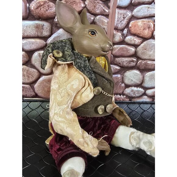 Mark Roberts Poseable Shelf Sitter Rabbit #B15 - Picture 4 of 7